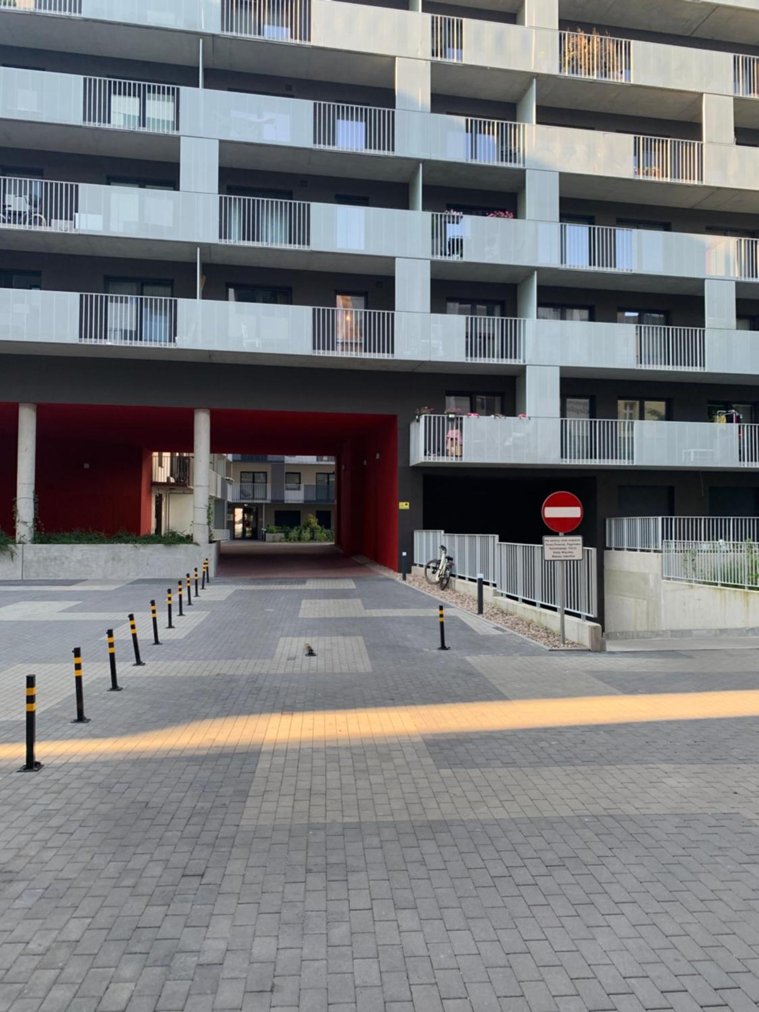 Rentplanet - Nowa Manufaktura Apartment Wroclaw Exterior photo
