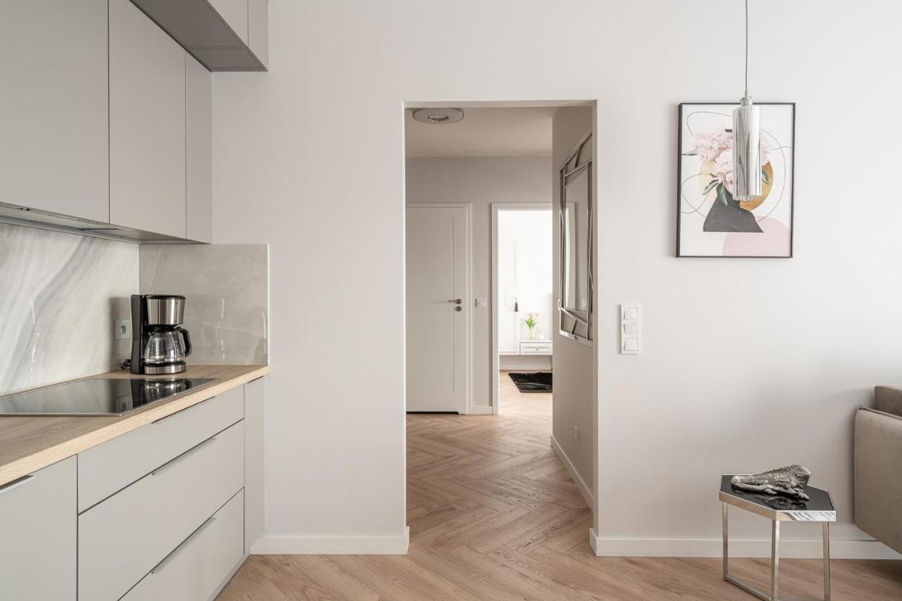 Rentplanet - Nowa Manufaktura Apartment Wroclaw Exterior photo