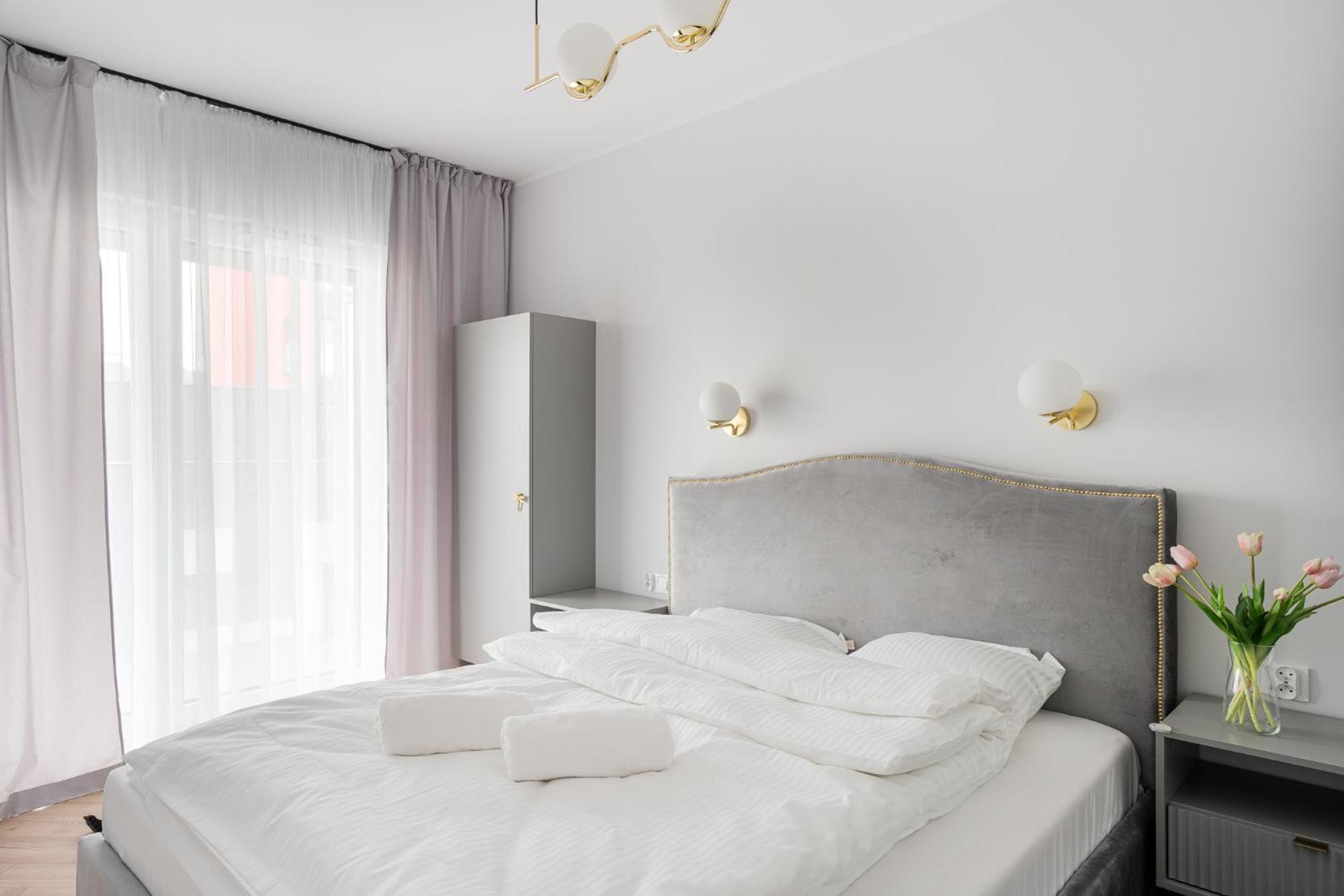 Rentplanet - Nowa Manufaktura Apartment Wroclaw Exterior photo